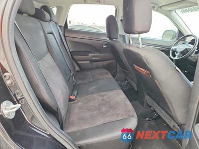 Zdjęcie 11 z 13 samochodu: 2013 MITSUBISHI OUTLANDER SPORT SE VIN:4A4AR4AU0DE015277 - miniatura