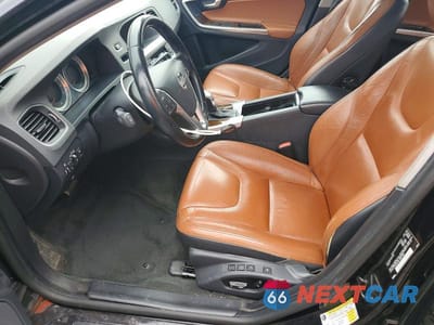 Zdjęcie 7 z 12 samochodu: 2013 VOLVO S60 VIN:YV1902FHXD2217060 - miniatura
