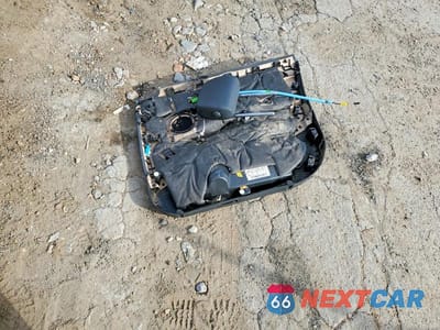 Zdjęcie 13 z 14 samochodu: 2017 BMW X1 SDRIVE28I VIN:WBXHU7C39H5H35280 - miniatura