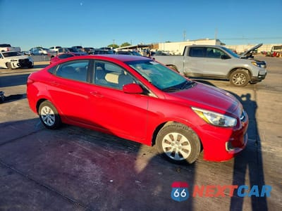 Czwarte zdjęcie samochodu z boku: 2017 HYUNDAI ACCENT SE VIN:KMHCT4AE4HU346610 - miniatura