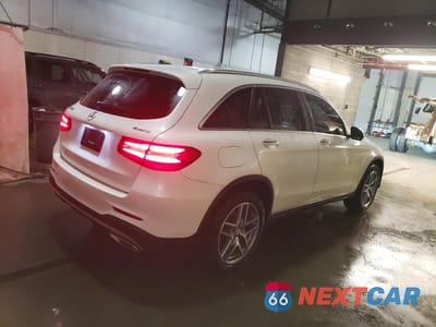 Trzecie zdjęcie samochodu z tyłu: 2017 MERCEDES-BENZ GLC 300 4MATIC VIN:WDC0G4KB1HF199595 - miniatura