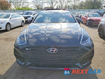 Piąte zdjęcie samochodu w środku: 2022 HYUNDAI SONATA N LINE VIN:KMHL14JC2NA221428 - miniatura