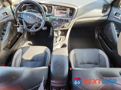 Zdjęcie 8 z 12 samochodu: 2013 KIA OPTIMA SX VIN:5XXGR4A69DG110466 - miniatura