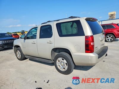 Drugie zdjęcie samochodu z przodu: 2011 CHEVROLET TAHOE VIN:1GNSCAE02BR144685 - miniatura