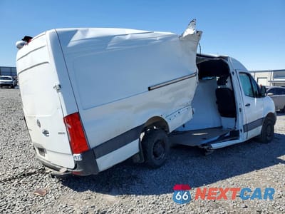 Trzecie zdjęcie samochodu z tyłu: 2025 MERCEDES BENZ SPRINTER 2500 DELIVERY VAN VIN:W1Y4KCHY1ST221420 - miniatura