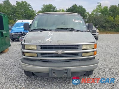 Piąte zdjęcie samochodu w środku: 2002 CHEVROLET EXPRESS G3500 VIN:1GAHG39RX21102543 - miniatura