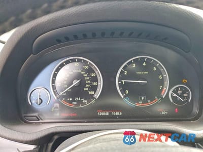 Zdjęcie 9 z 12 samochodu: 2015 BMW X3 XDRIVE28I VIN:5UXWX9C56F0D49921 - miniatura