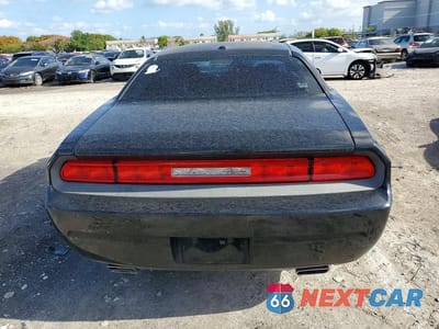 Zdjęcie 6 z 13 samochodu: 2014 DODGE CHALLENGER SXT VIN:2C3CDYAG2EH251489 - miniatura