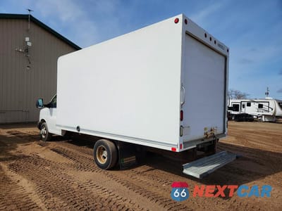 Drugie zdjęcie samochodu z przodu: 2014 CHEV EXPRESS G3500 VIN:1GB3G3CG5E1127495 - miniatura