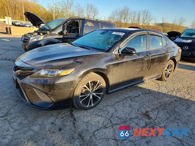 2020 TOYOTA CAMRY SE 4T1G11AK7LU354432 - główne zdjęcie licytacji z USA - miniatura