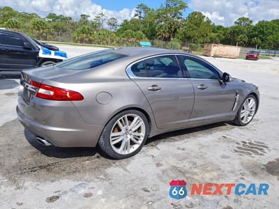 Trzecie zdjęcie samochodu z tyłu: 2009 JAGUAR XF PREMIUM LUXURY VIN:SAJWA06B59HR40620 - miniatura
