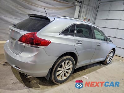 Trzecie zdjęcie samochodu z tyłu: 2015 TOYOTA VENZA LE VIN:4T3BA3BB1FU071203 - miniatura