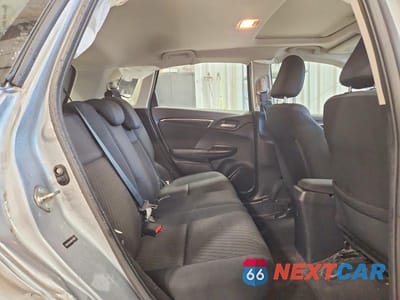 Zdjęcie 10 z 12 samochodu: 2019 HONDA FIT EX VIN:3HGGK5H84KM743617 - miniatura
