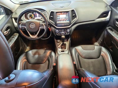 Zdjęcie 8 z 13 samochodu: 2016 JEEP CHEROKEE TRAILHAWK VIN:1C4PJMBS6GW334560 - miniatura