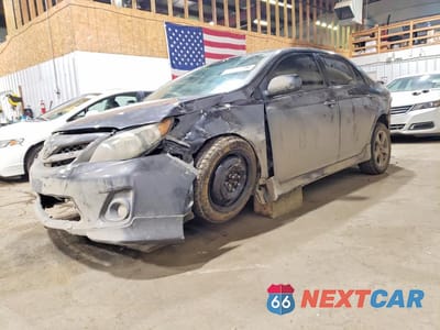 2011 TOYOTA COROLLA S 2T1BU4EE3BC606717 - główne zdjęcie licytacji z USA - miniatura