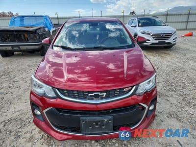 Piąte zdjęcie samochodu w środku: 2018 CHEVROLET SONIC LT VIN:1G1JD5SH2J4116943 - miniatura