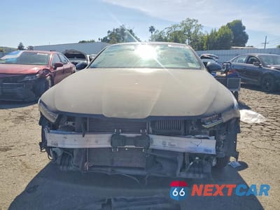 Piąte zdjęcie samochodu w środku: 2021 KIA K5 LXS VIN:5XXG14J25MG044101 - miniatura