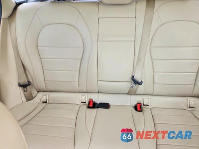 Zdjęcie 10 z 13 samochodu: 2019 MERCEDES-BENZ GLC 300 VIN:WDC0G4JB6KV134319 - miniatura