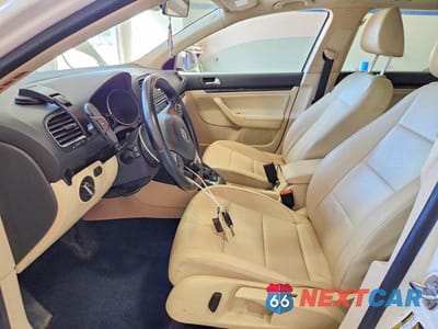 Zdjęcie 7 z 12 samochodu: 2014 VOLKSWAGEN JETTA S VIN:3VWPP7AJ7EM605242 - miniatura