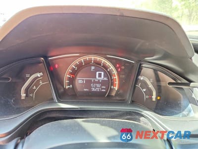 Zdjęcie 9 z 12 samochodu: 2018 HONDA CIVIC LX VIN:19XFC2F55JE012346 - miniatura