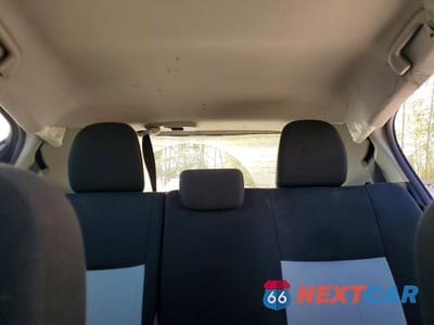 Zdjęcie 10 z 13 samochodu: 2016 TOYOTA PRIUS C TWO VIN:JTDKDTB30G1119869 - miniatura