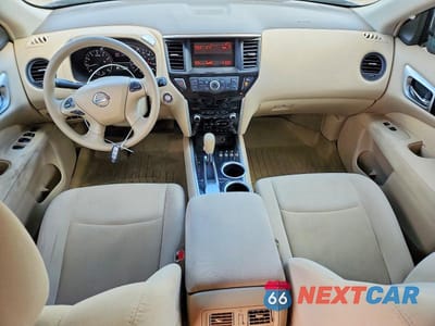 Zdjęcie 8 z 13 samochodu: 2013 NISSAN PATHFINDER S VIN:5N1AR2MNXDC657061 - miniatura