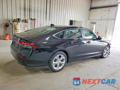 Trzecie zdjęcie samochodu z tyłu: 2025 HONDA ACCORD LX VIN:1HGCY1F29SA041102 - miniatura