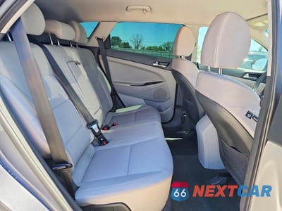 Zdjęcie 11 z 13 samochodu: 2019 HYUNDAI TUCSON SE VIN:KM8J23A48KU858289 - miniatura