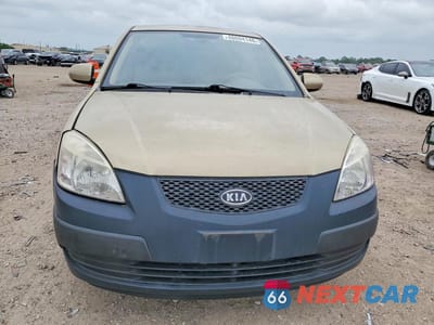 Piąte zdjęcie samochodu w środku: 2009 KIA RIO VIN:KNADE223696451138 - miniatura