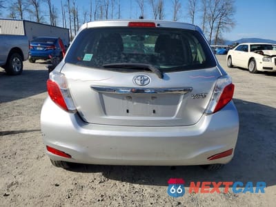 Zdjęcie 6 z 13 samochodu: 2014 TOYOTA YARIS 5-DOOR L VIN:JTDKTUD38ED596762 - miniatura