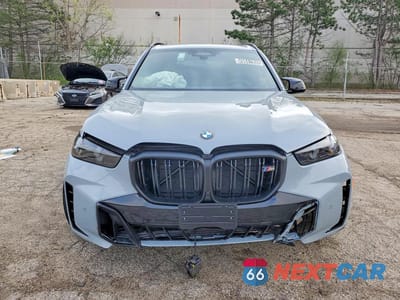 Piąte zdjęcie samochodu w środku: 2026 BMW X5 M60I VIN:5UX33EU04T9383788 - miniatura