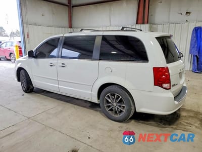 Drugie zdjęcie samochodu z przodu: 2017 DODGE GRAND CARAVAN SXT VIN:2C4RDGCG1HR677556 - miniatura