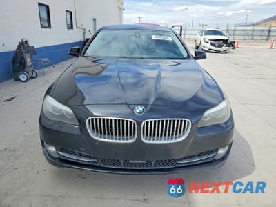 Piąte zdjęcie samochodu w środku: 2011 BMW 550 I VIN:WBAFR9C5XBC599323 - miniatura