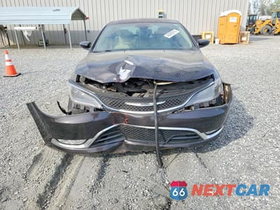Piąte zdjęcie samochodu w środku: 2015 CHRYSLER 200 C VIN:1C3CCCCB7FN564523 - miniatura