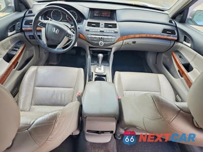 Zdjęcie 8 z 12 samochodu: 2011 HONDA ACCORD EXL VIN:1HGCP3F85BA002316 - miniatura