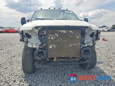 Piąte zdjęcie samochodu w środku: 2004 FORD F250 SUPER DUTY VIN:1FTNW21P44EC71907 - miniatura