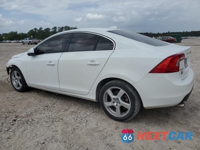 Drugie zdjęcie samochodu z przodu: 2013 VOLVO S60 T5 VIN:YV1612FS7D1213873 - miniatura