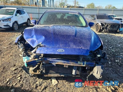 Piąte zdjęcie samochodu w środku: 2016 FORD FUSION SE VIN:3FA6P0HD2GR213142 - miniatura