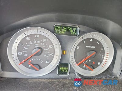 Zdjęcie 9 z 12 samochodu: 2013 VOLVO C70 T5 VIN:YV1672MC1DJ136377 - miniatura