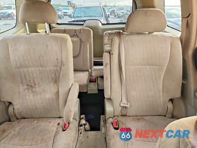 Zdjęcie 10 z 13 samochodu: 2011 TOYOTA HIGHLANDER BASE VIN:5TDZK3EH4BS040860 - miniatura