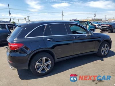 Trzecie zdjęcie samochodu z tyłu: 2019 MERCEDES-BENZ GLC 300 VIN:WDC0G4JB9K1002520 - miniatura