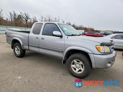 Czwarte zdjęcie samochodu z boku: 2003 TOYOTA TUNDRA ACCESS CAB SR5 VIN:5TBBT441X3S400541 - miniatura