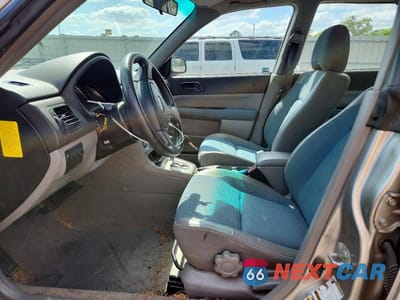 Zdjęcie 7 z 13 samochodu: 2005 SUBARU FORESTER 2.5X VIN:JF1SG63675H704962 - miniatura