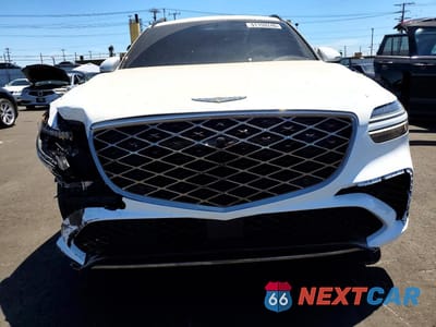 Piąte zdjęcie samochodu w środku: 2026 GENESIS GV70 SPORT PRESTIGE VIN:KMUMEDTC6TU229678 - miniatura