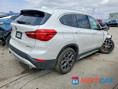 Trzecie zdjęcie samochodu z tyłu: 2021 BMW X1 XDRIVE28I VIN:WBXJG9C01M3M76507 - miniatura