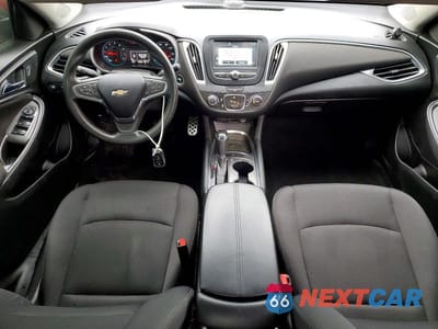 Zdjęcie 8 z 12 samochodu: 2016 CHEVROLET MALIBU LT VIN:1G1ZE5ST3GF343401 - miniatura