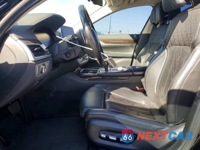 Zdjęcie 7 z 12 samochodu: 2020 BMW 740 I VIN:WBA7T2C09LCD20028 - miniatura