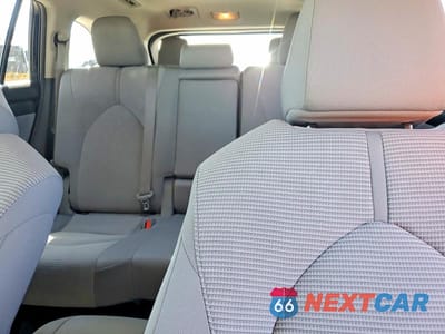 Zdjęcie 10 z 13 samochodu: 2020 TOYOTA HIGHLANDER HYBRID LE VIN:5TDZARAHXLS000845 - miniatura