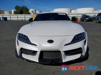 Piąte zdjęcie samochodu w środku: 2023 TOYOTA GR SUPRA 3.0 PREMIUM VIN:WZ1DB0G05PW059443 - miniatura