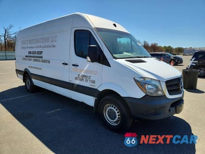 Czwarte zdjęcie samochodu z boku: 2016 MERCEDES-BENZ SPRINTER 2500 VIN:WD3PE8CD9GP207575 - miniatura